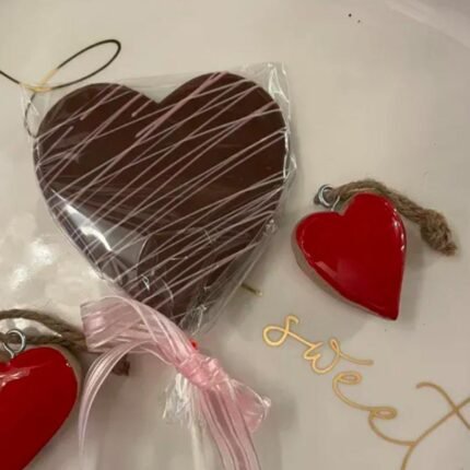 Milk Chocolate heart lollipop